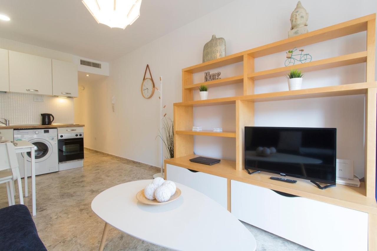 Apartamento Santuario De La Victoria Малага Экстерьер фото
