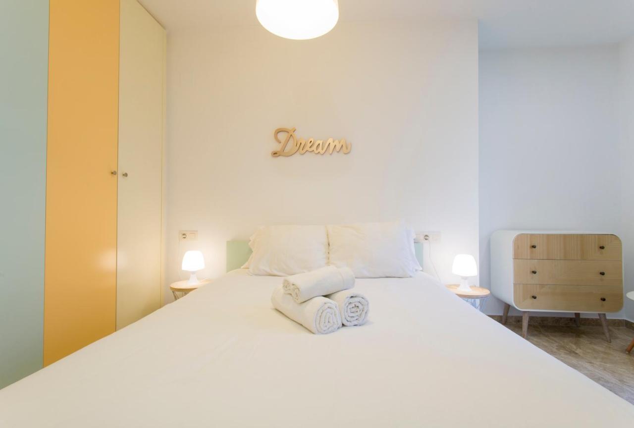 Apartamento Santuario De La Victoria Малага Экстерьер фото