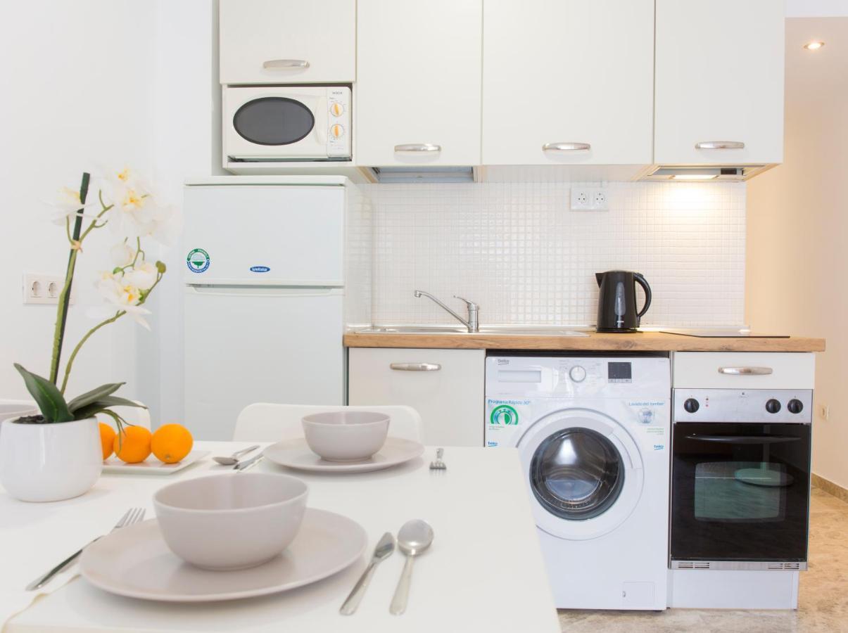 Apartamento Santuario De La Victoria Малага Экстерьер фото