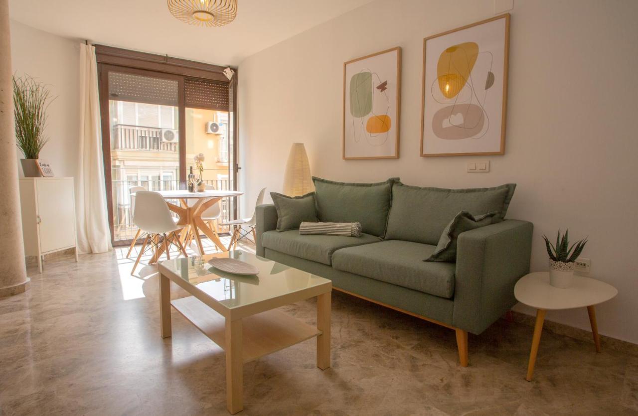 Apartamento Santuario De La Victoria Малага Экстерьер фото