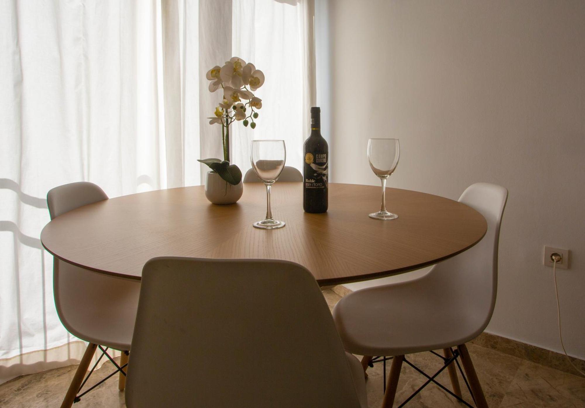 Apartamento Santuario De La Victoria Малага Экстерьер фото